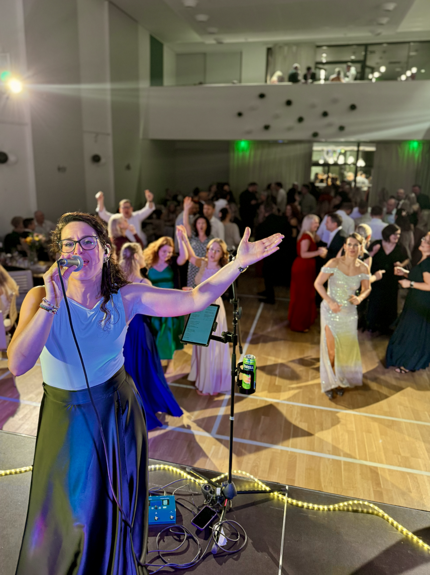 Kapela METRO baví ples