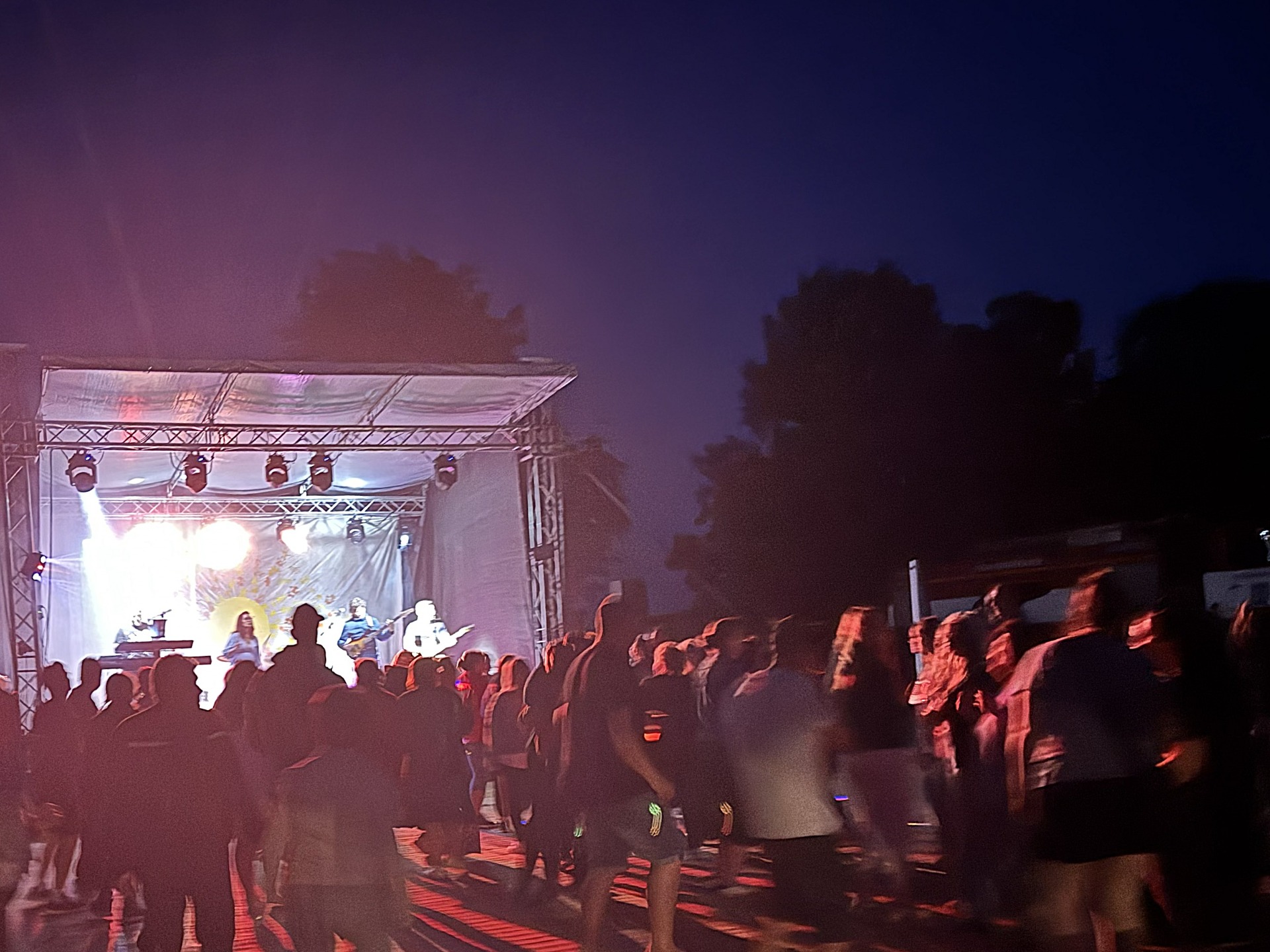 kapela Metro na firemní party